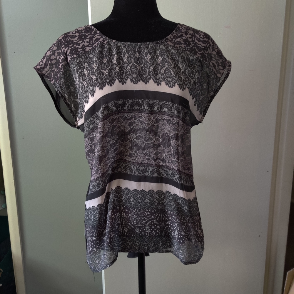 2/$10 Sheer blouse